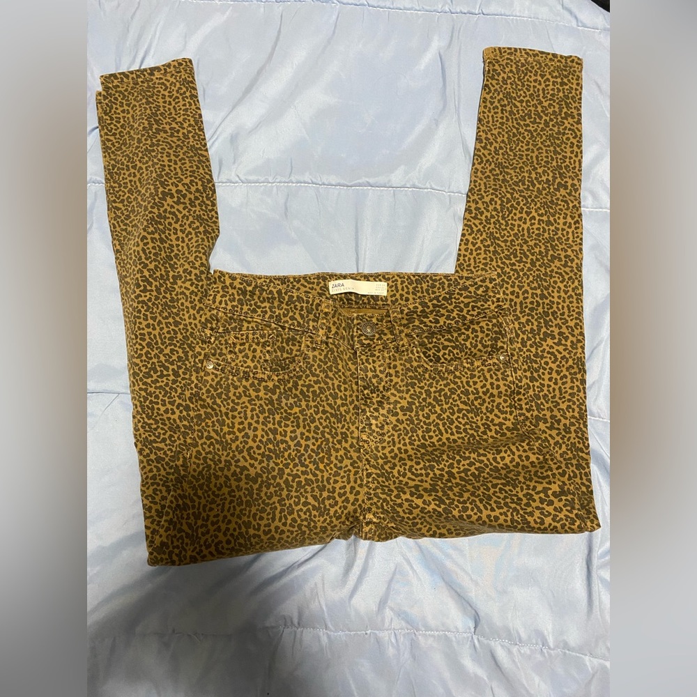 Zara Animal print Jeans